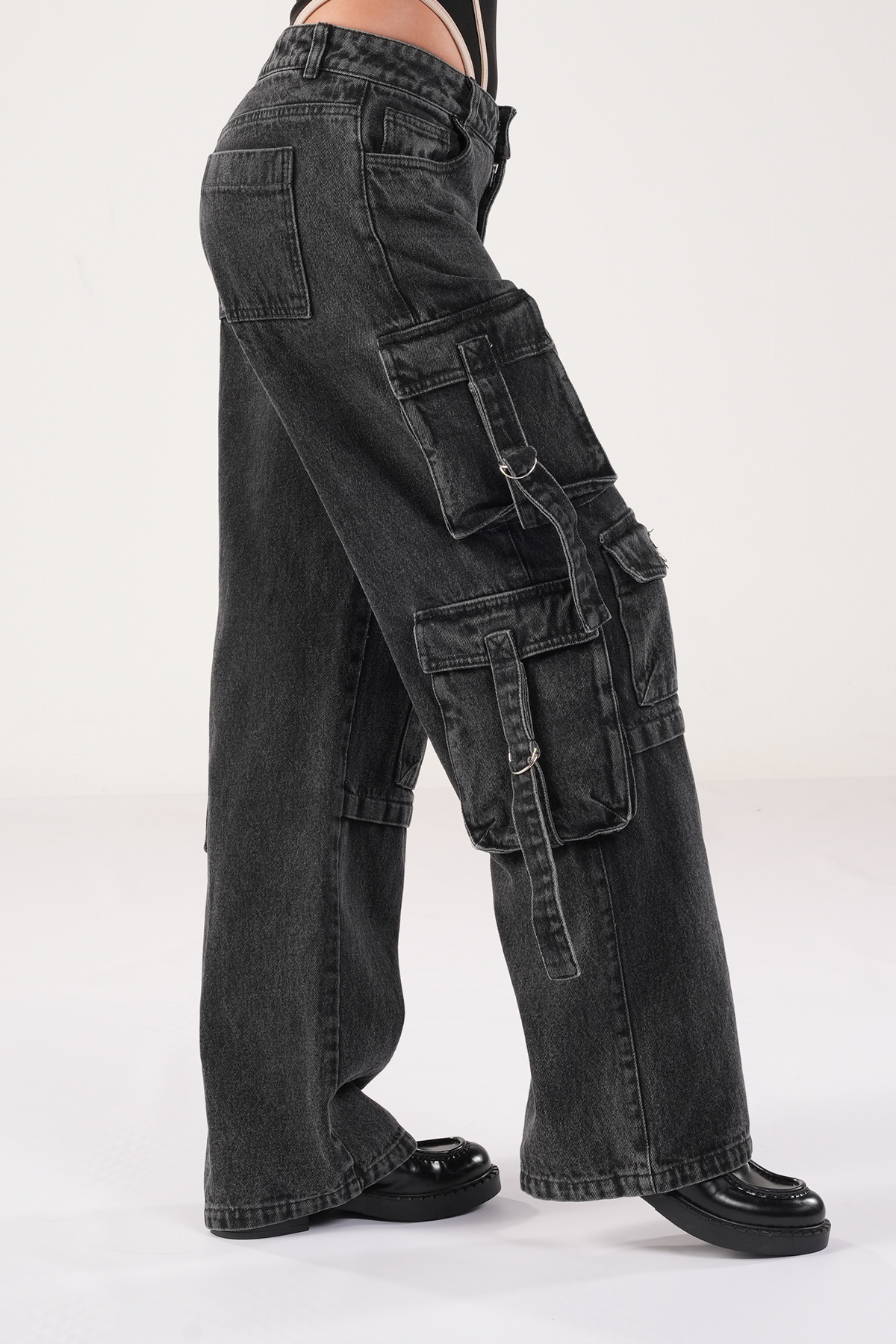 JEANS SLOUCHY CARGO