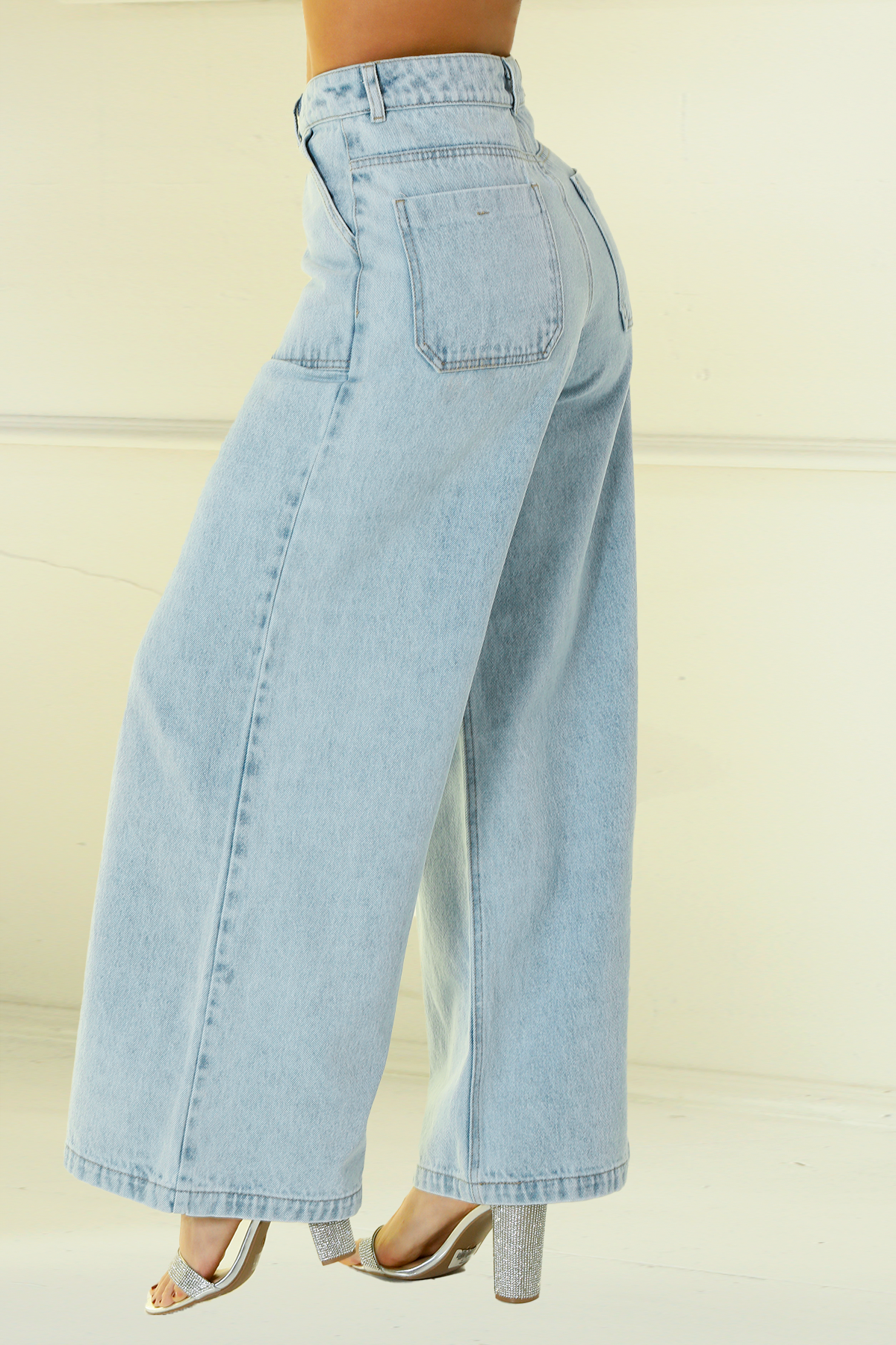 JEAN PLAZZO TIRO ALTO