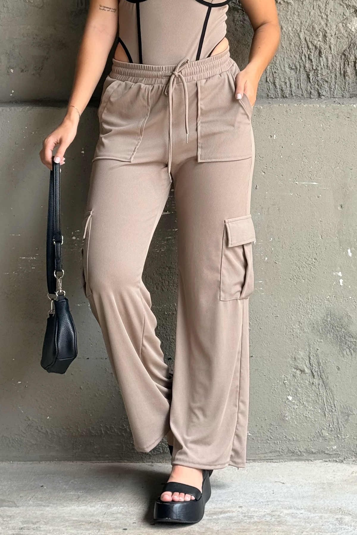 PANTALÓN PRETINA CON ELÁSTICO