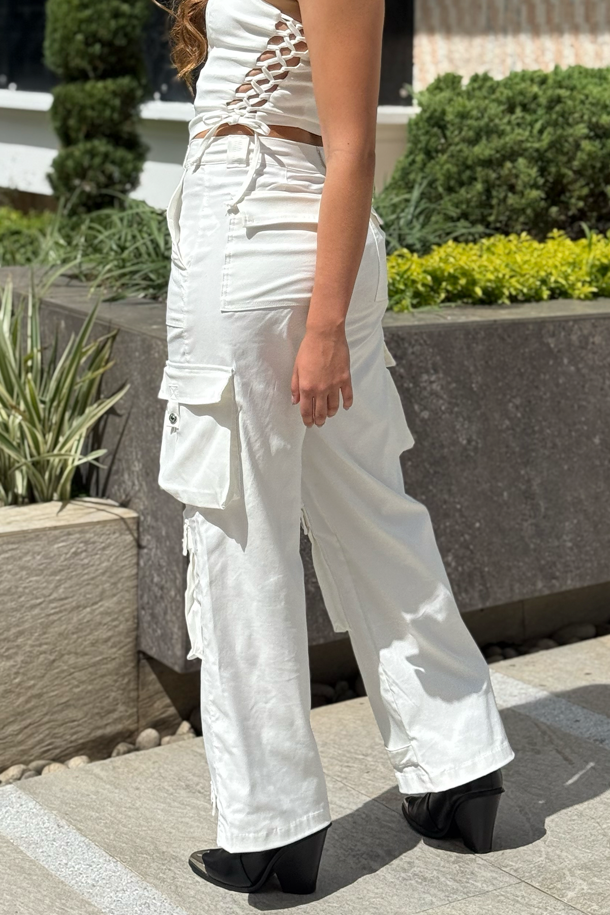 PANTALÓN CARGO BOTA RECTA