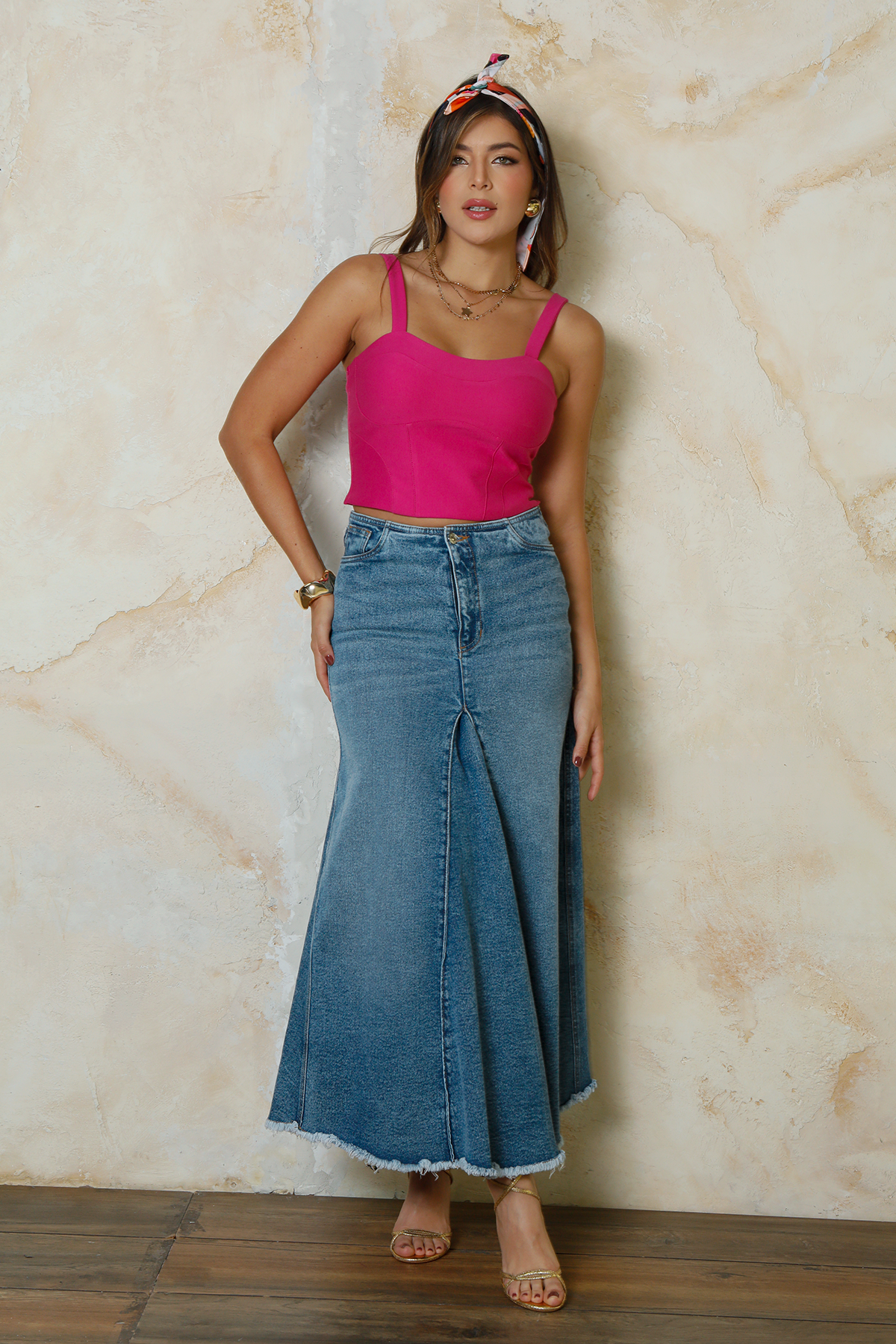 BLUSA CON CARGADERA