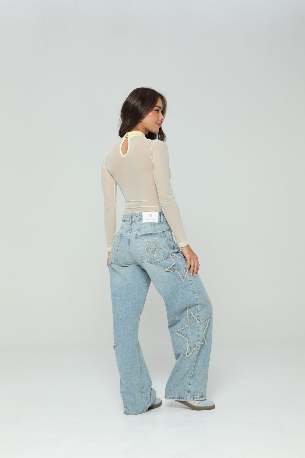 Body con transparencia en frente y espalda