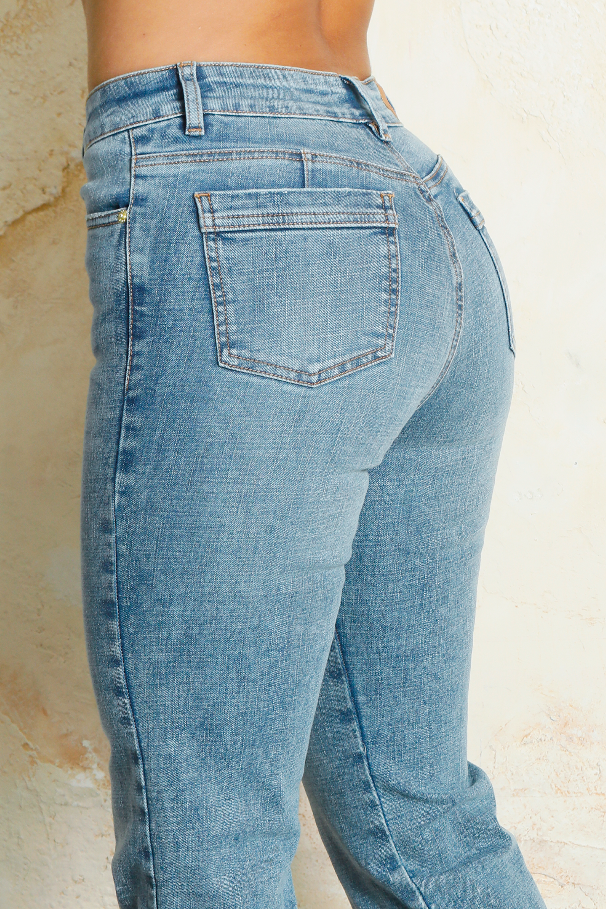 JEAN BOTA RECTA