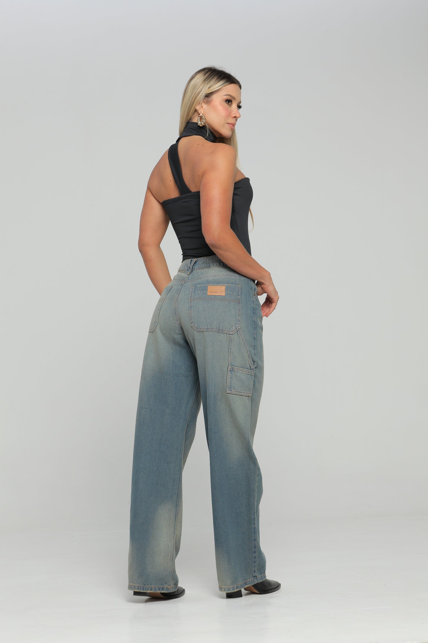 Jean Baggy Carpintero Tiro Medio