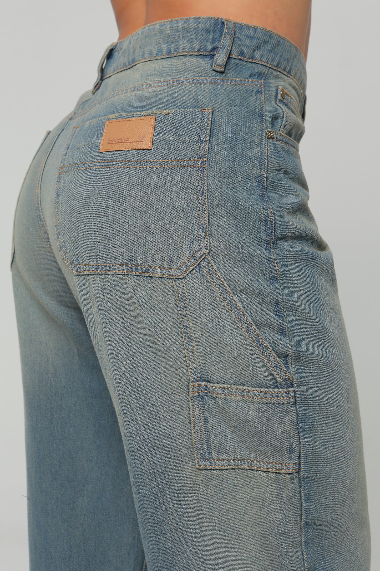 Jeans Baggy Carpintero Tiro Medio