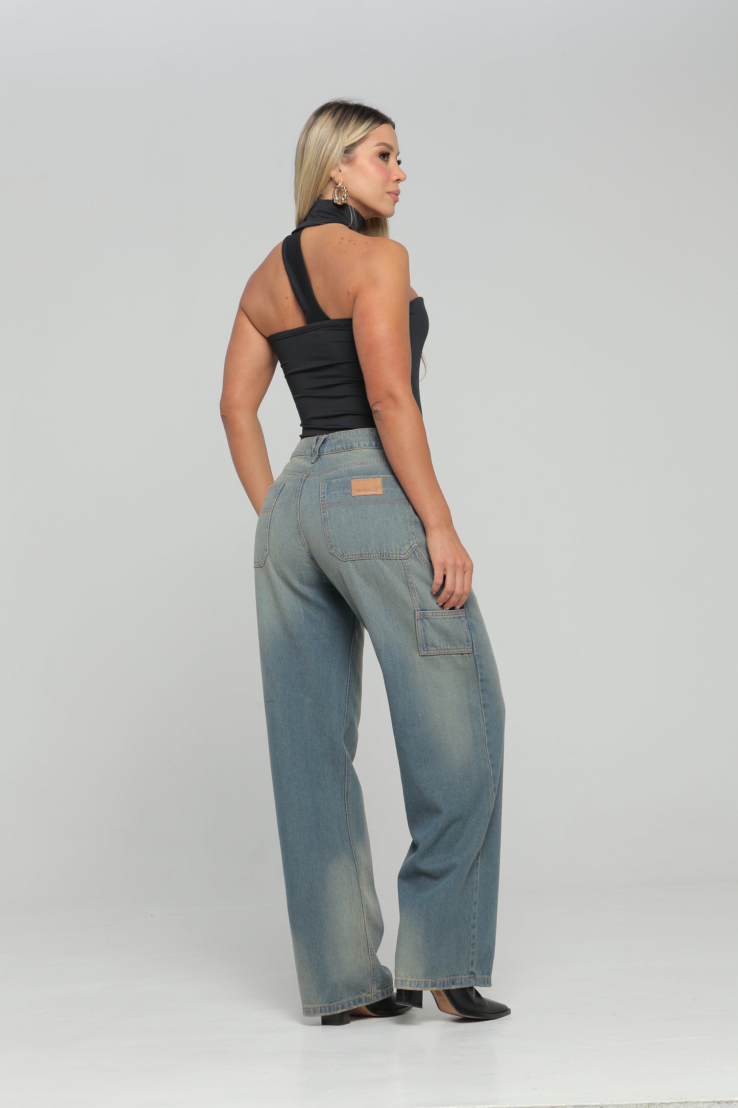 Jeans Baggy Carpintero Tiro Medio