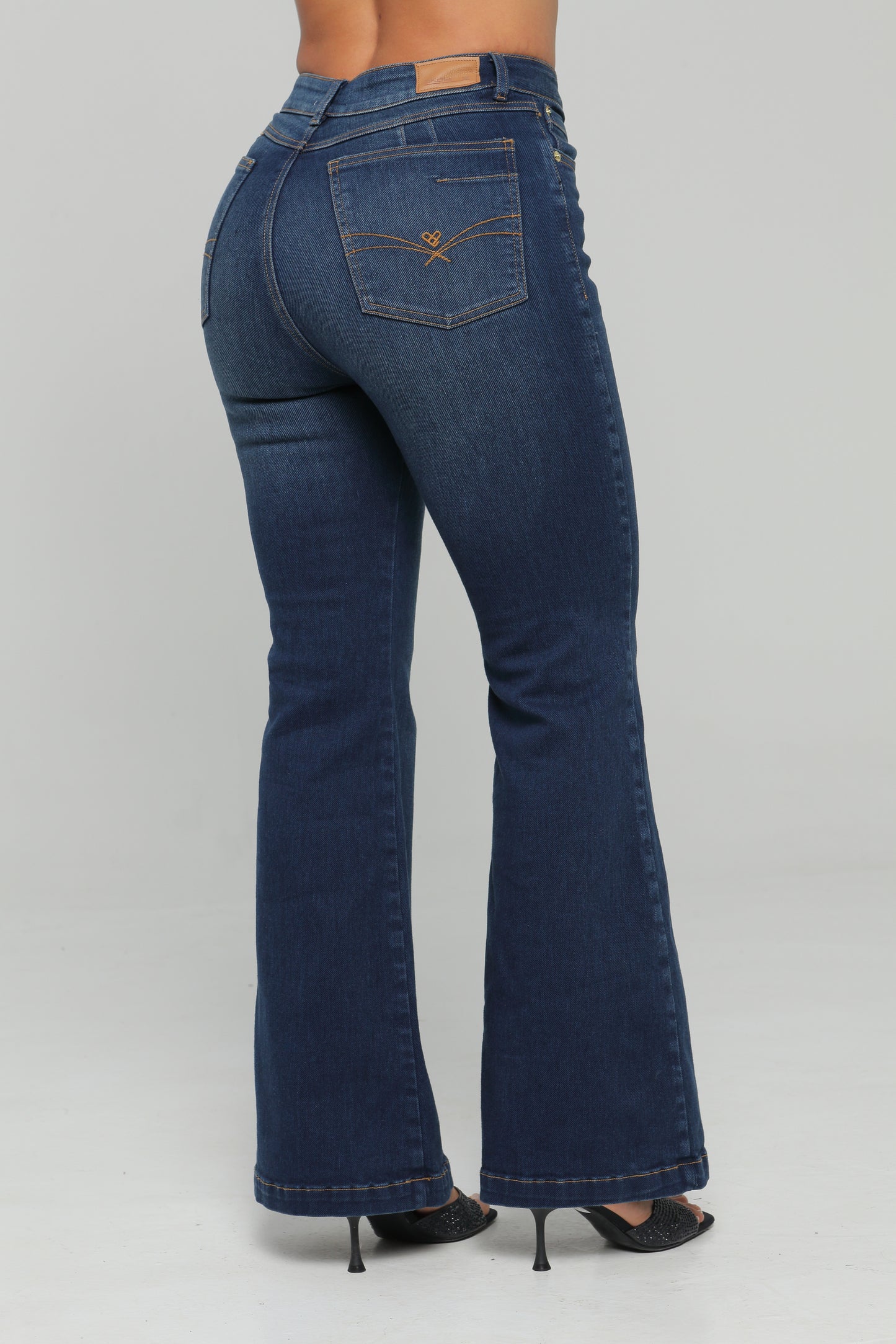 Jean Curvy Bota Campana