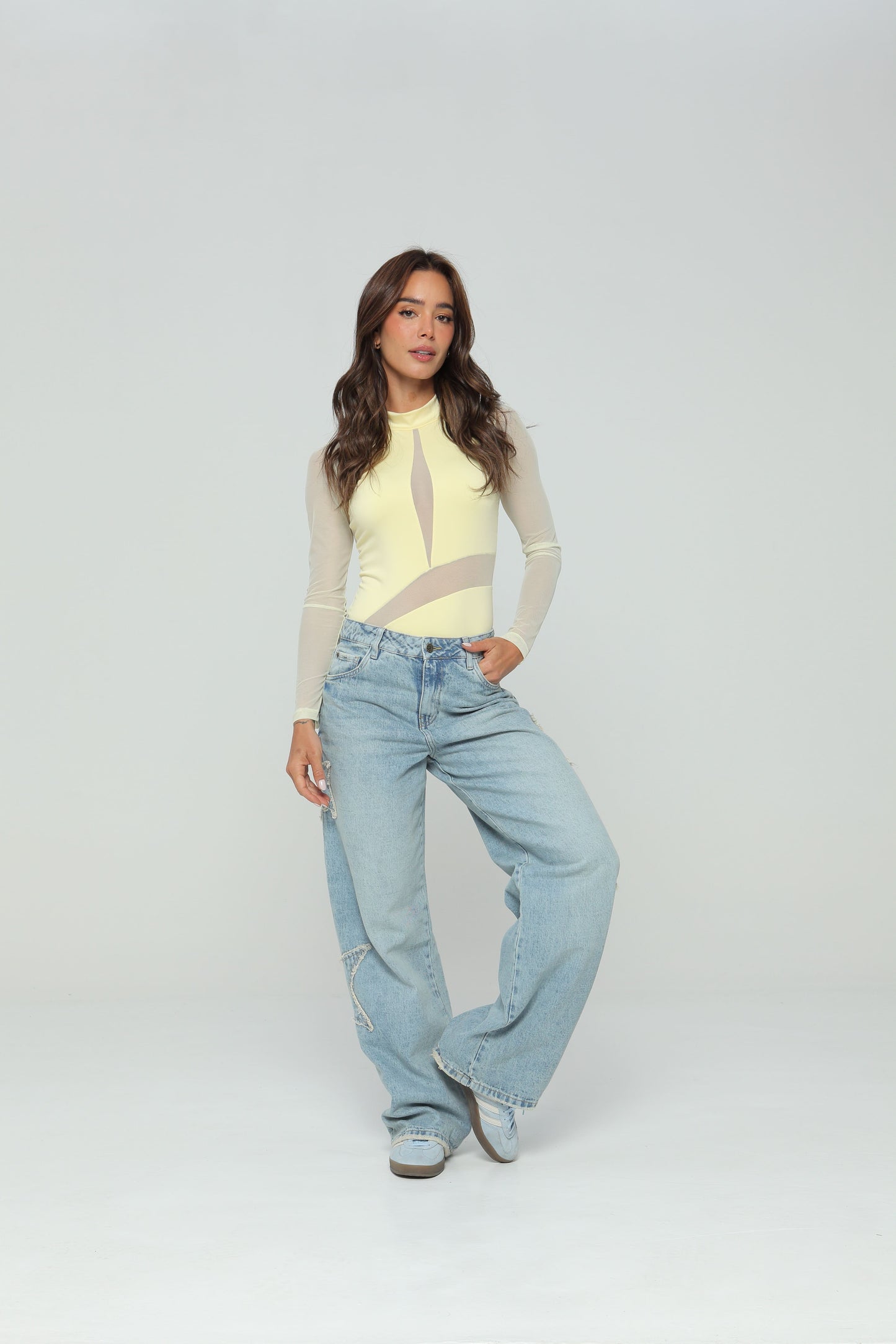 Body con transparencia en frente y espalda