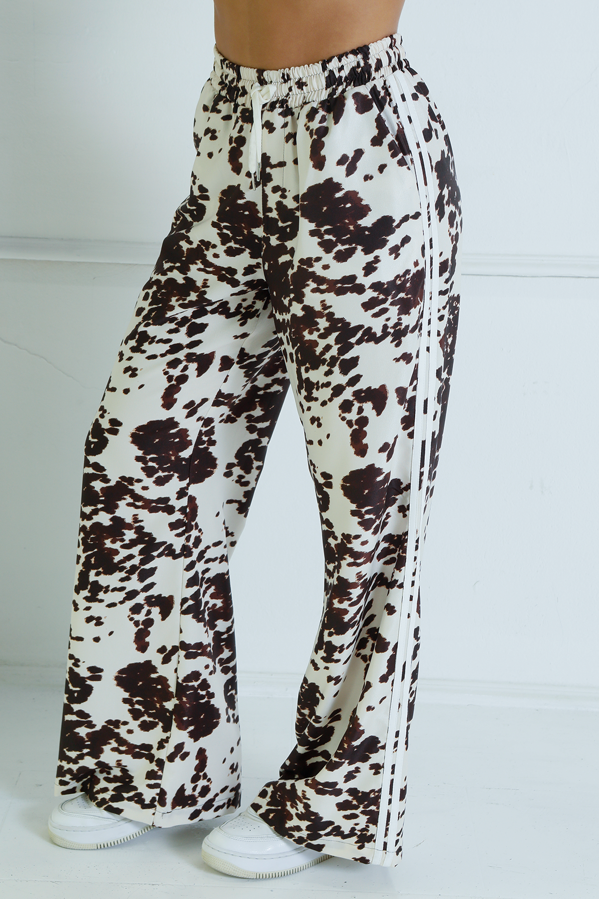 PANTALÓN CON ELÁSTICO