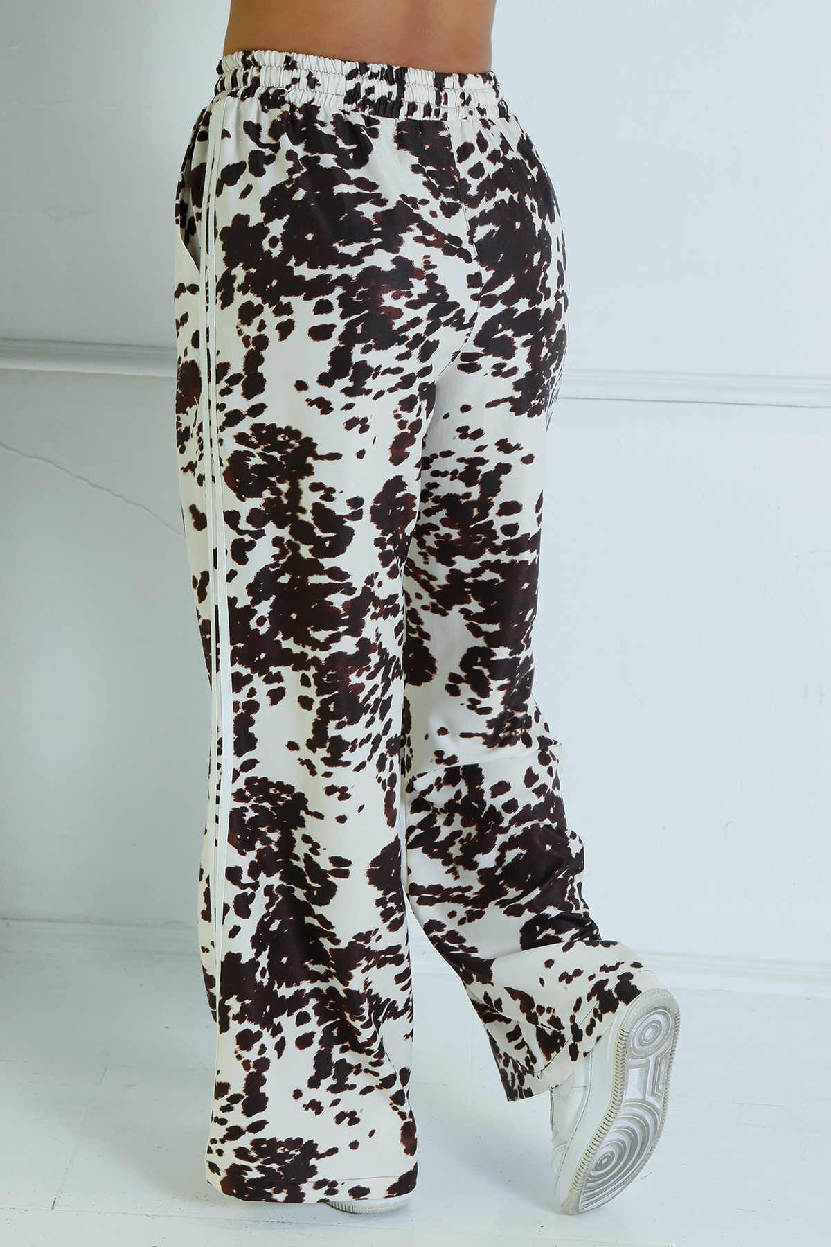 PANTALÓN CON ELÁSTICO