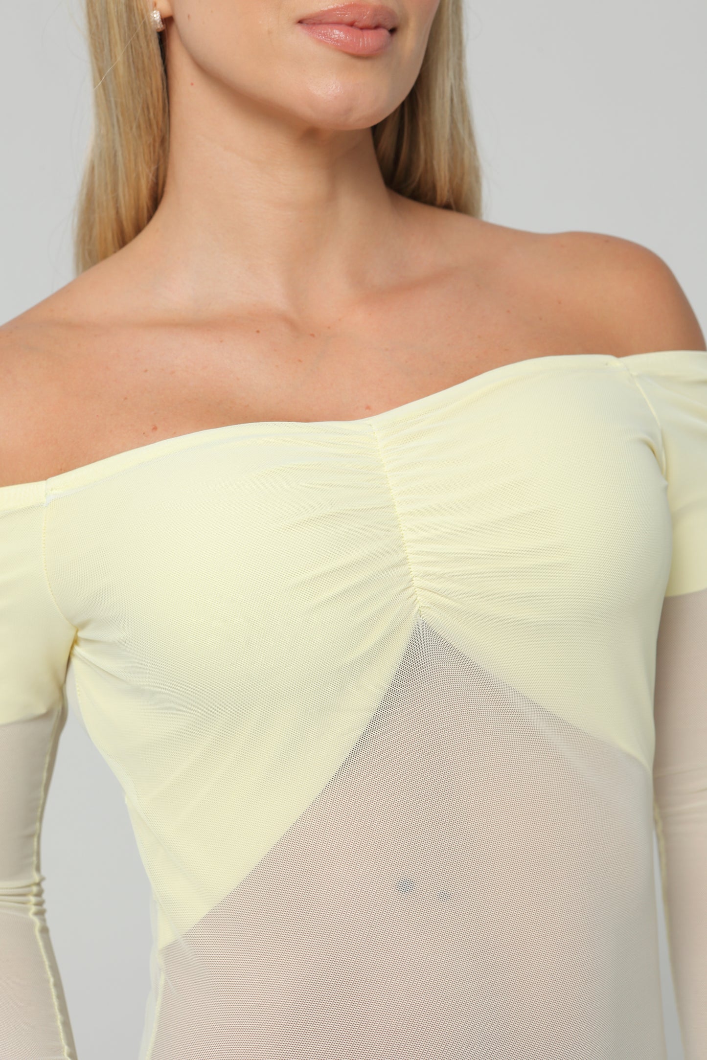 Body Manga Larga con Escote Bandeja