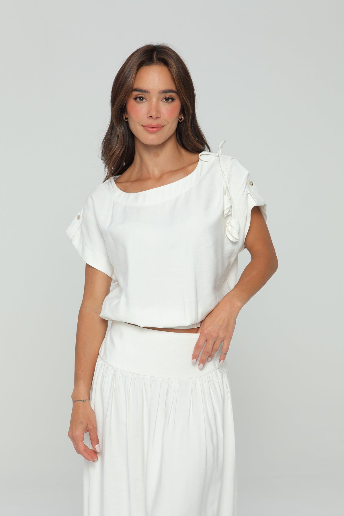 Blusa Raglán con Elástico en Cintura y Detalle en Hombro
