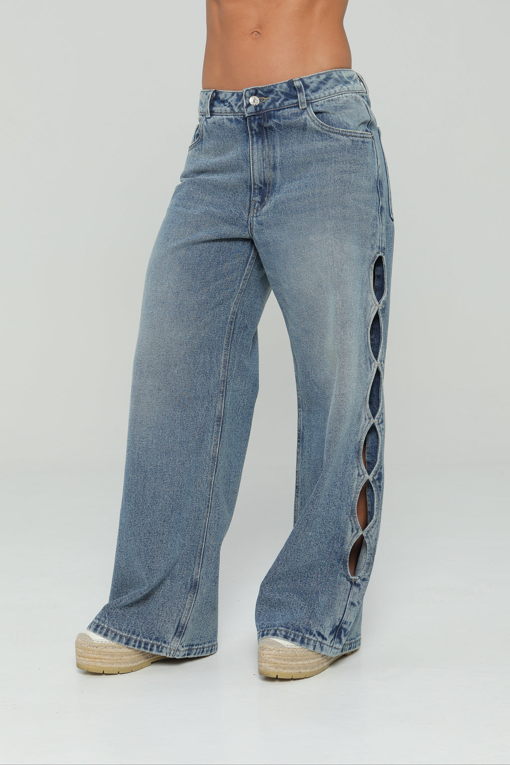 Jeans wide leg abertura en costados