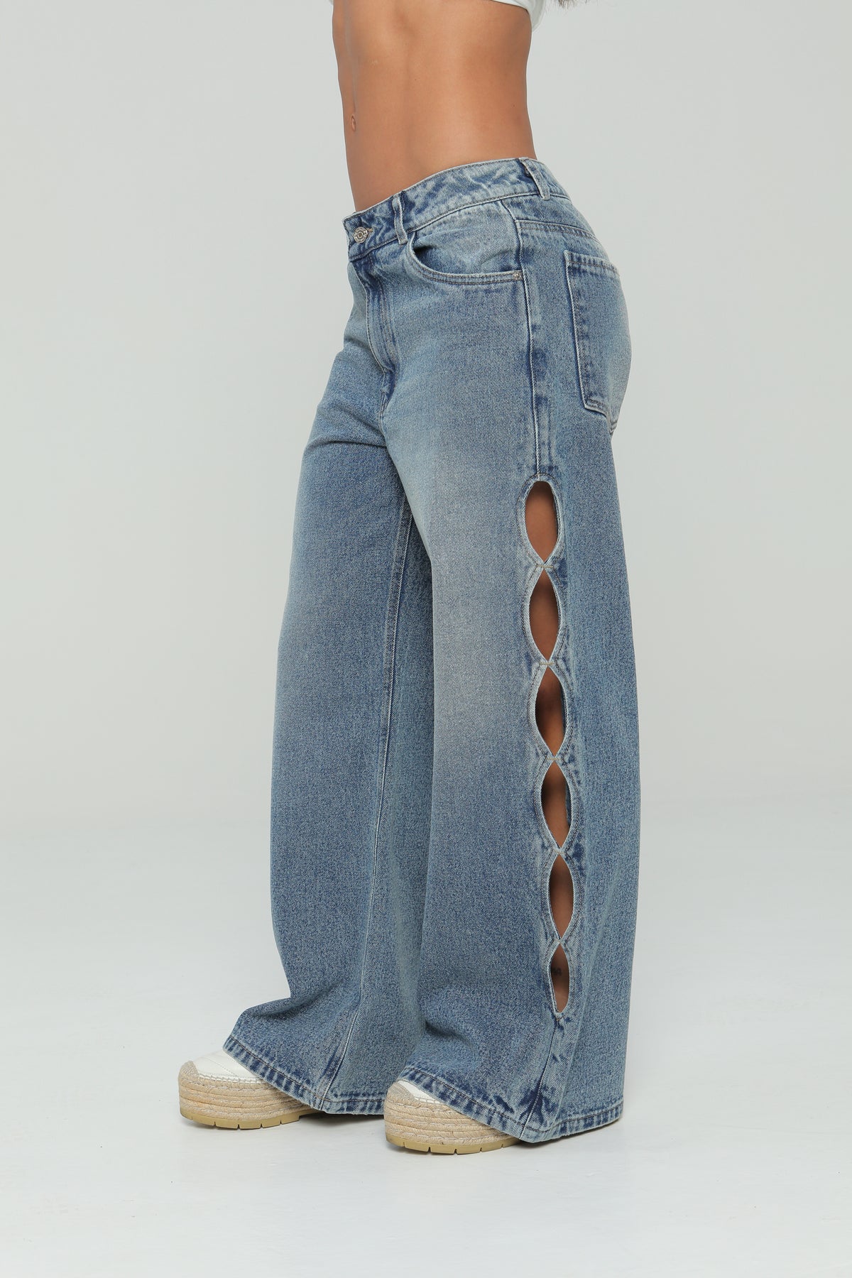 Jeans wide leg abertura en costados