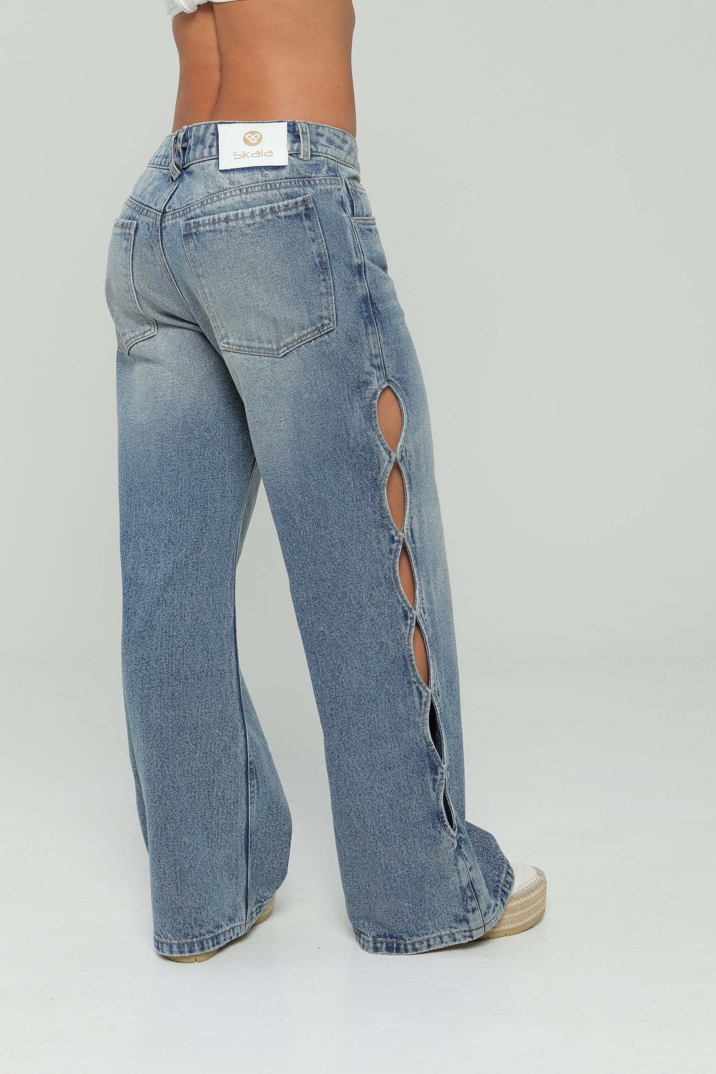 Jeans wide leg abertura en costados