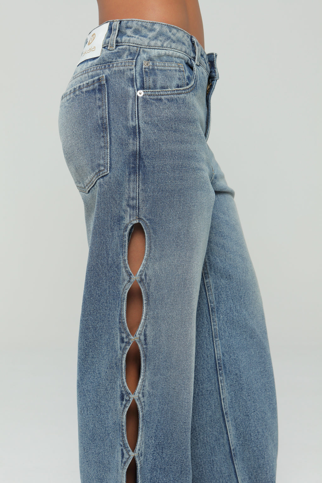 Jeans wide leg abertura en costados