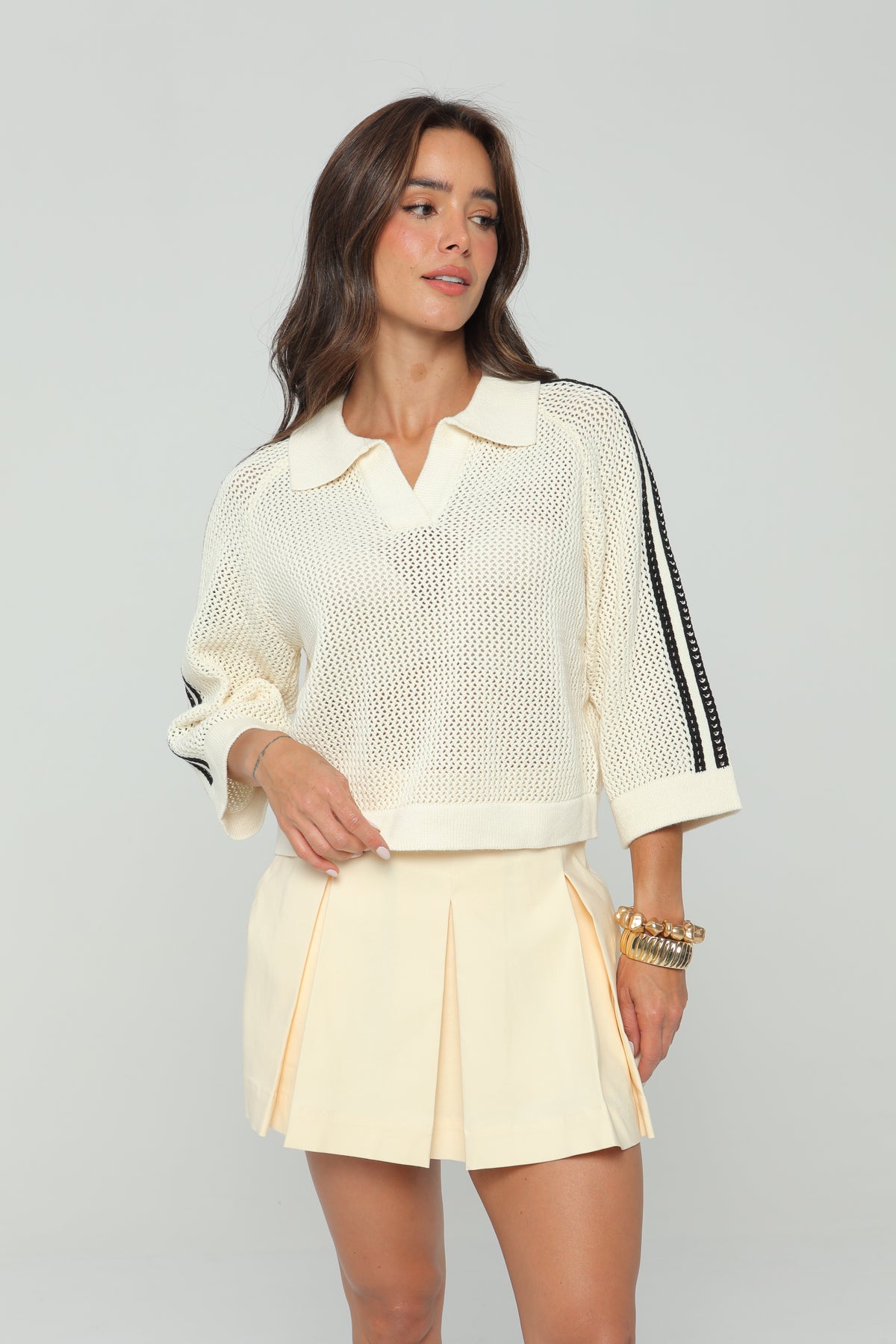 Blusa tejida manga 3/4 con rayas negras